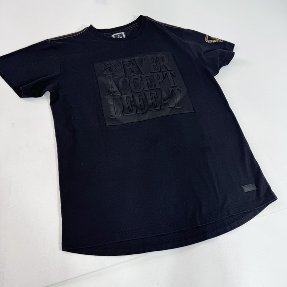 CR-24 Other - CR-24 Shirt Mens‎ XL Black Never Accept Defeat Quote Embossed Crown Graphic Tee